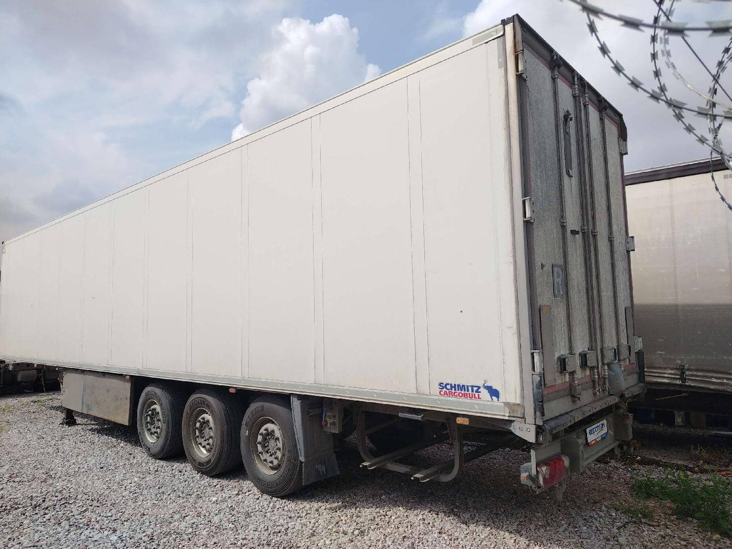 SCHMITZ Рефрижератор SCB*S3B,  350 000 км, 2016 года в лизинг