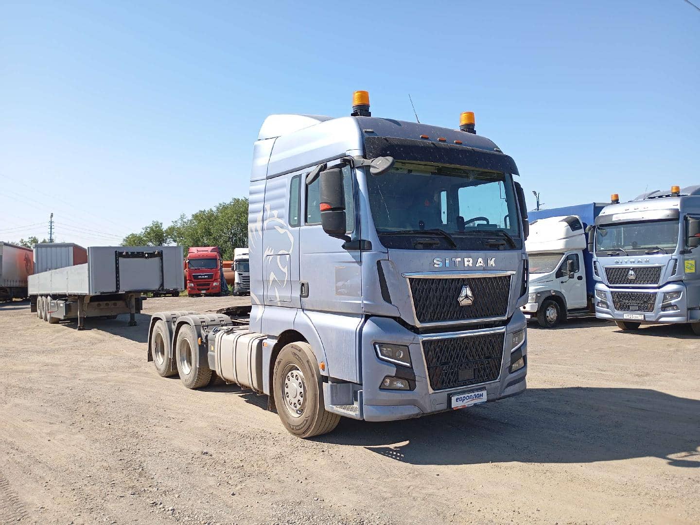 Sitrak С7Н MAX 6×4 ZZ4256V364HE,  165 706 км, 2023 года в лизинг