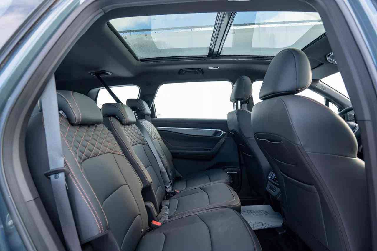 Geely Okavango Flagship 2.0T 7DCT 2WD