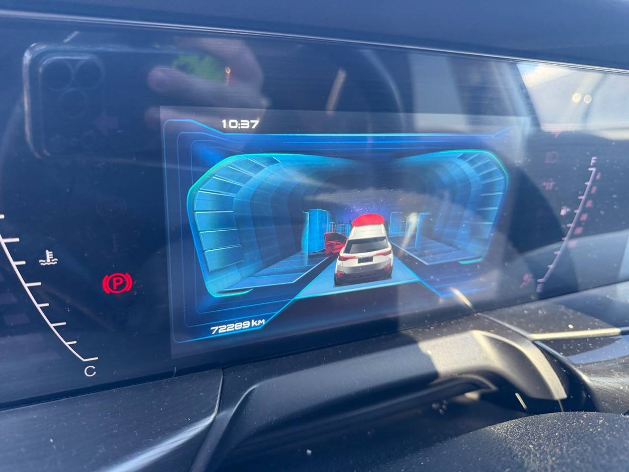 FAW Bestune T77,  72 289 км, 2023 года в лизинг