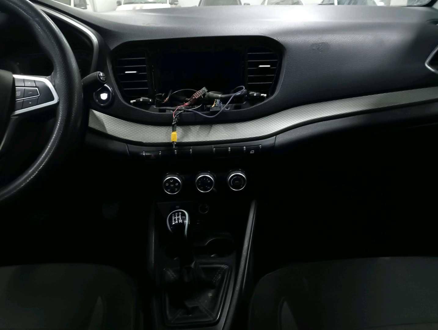 Lada Vesta седан,  72 865 км, 2023 года в лизинг