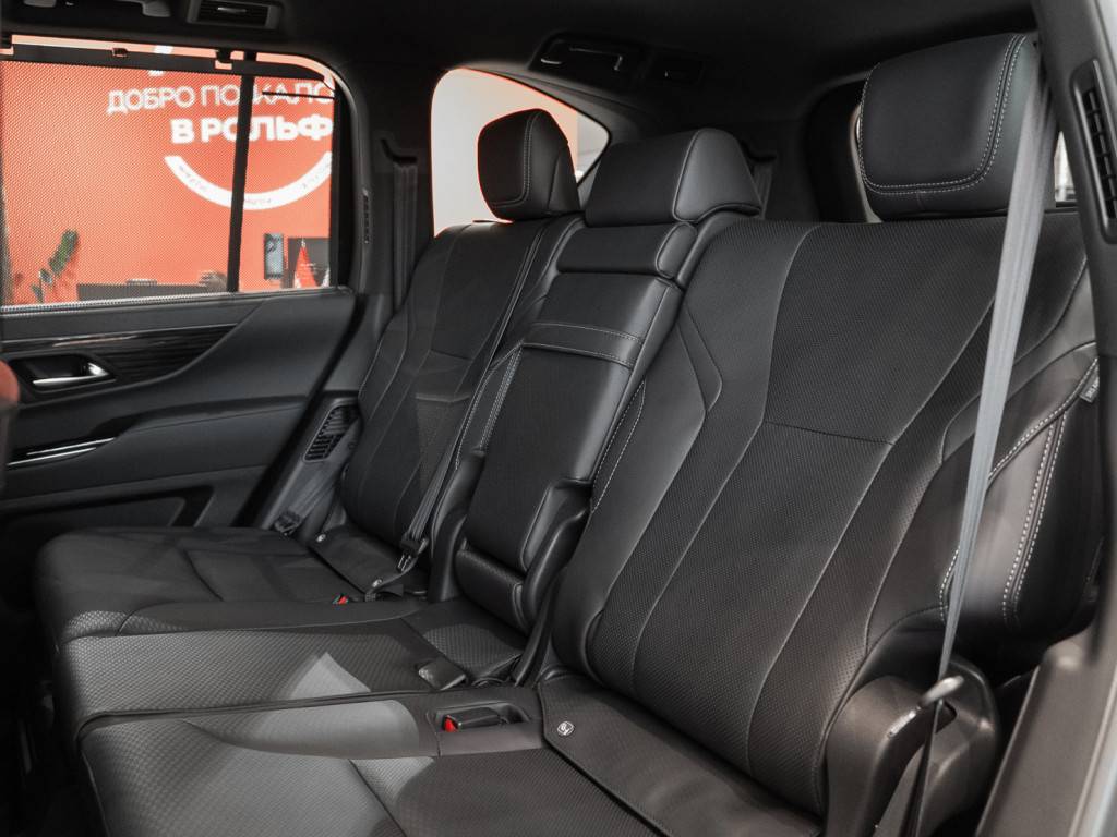 Lexus LX 600 Luxury