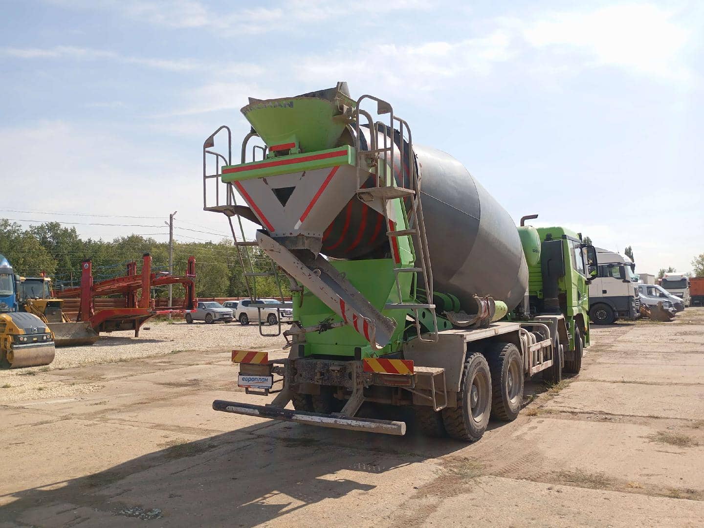 Shacman SX5318GJB6T326 ,  128 429 км, 2023 года в лизинг