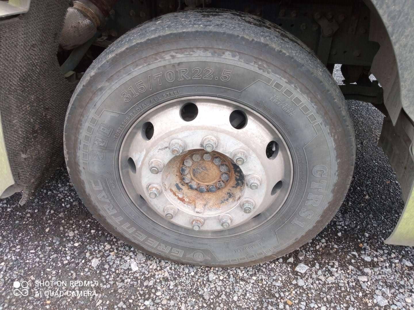Shacman SX4188YY381,  281 967 км, 2023 года в лизинг