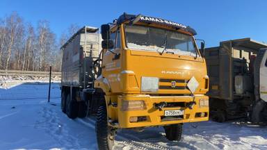 КАМАЗ 6522-RG Смесительно-зарядная машина TDR 12-10 