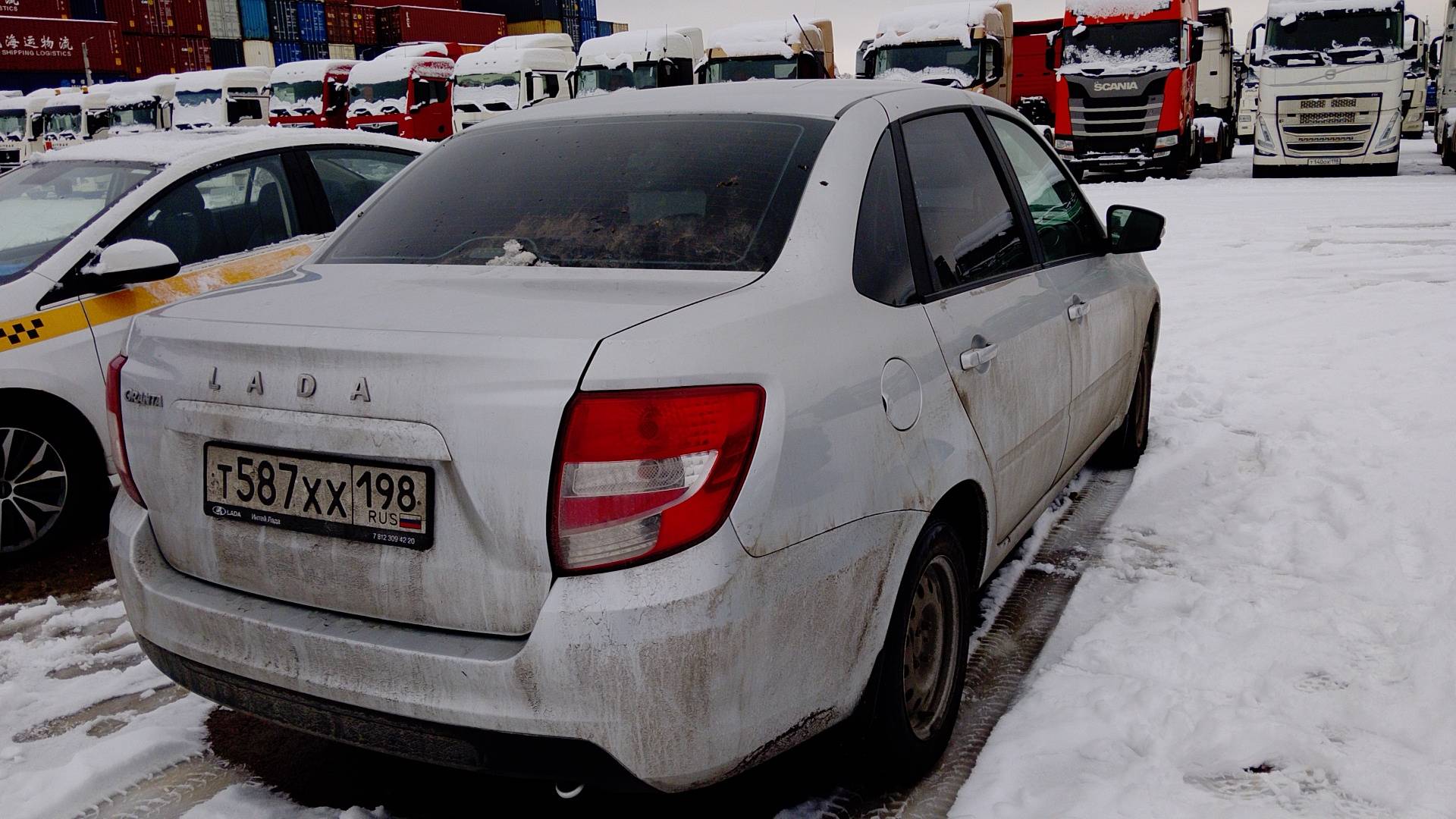Lada Granta седан,  22 313 км, 2024 года в лизинг