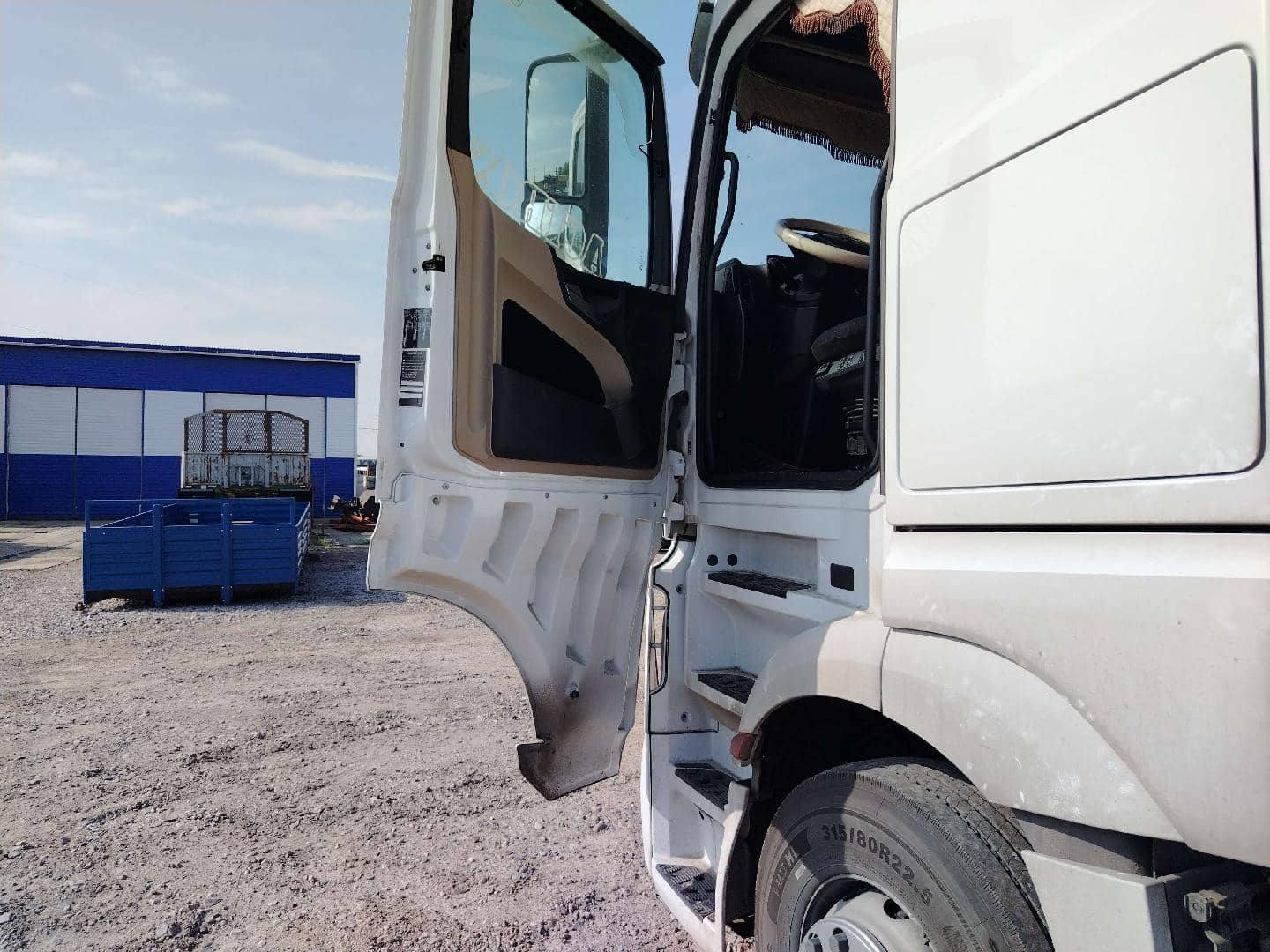 Mercedes-Benz Actros 5 1845 LS 4x2 (BigSpace),  904 704 км, 2021 года в лизинг