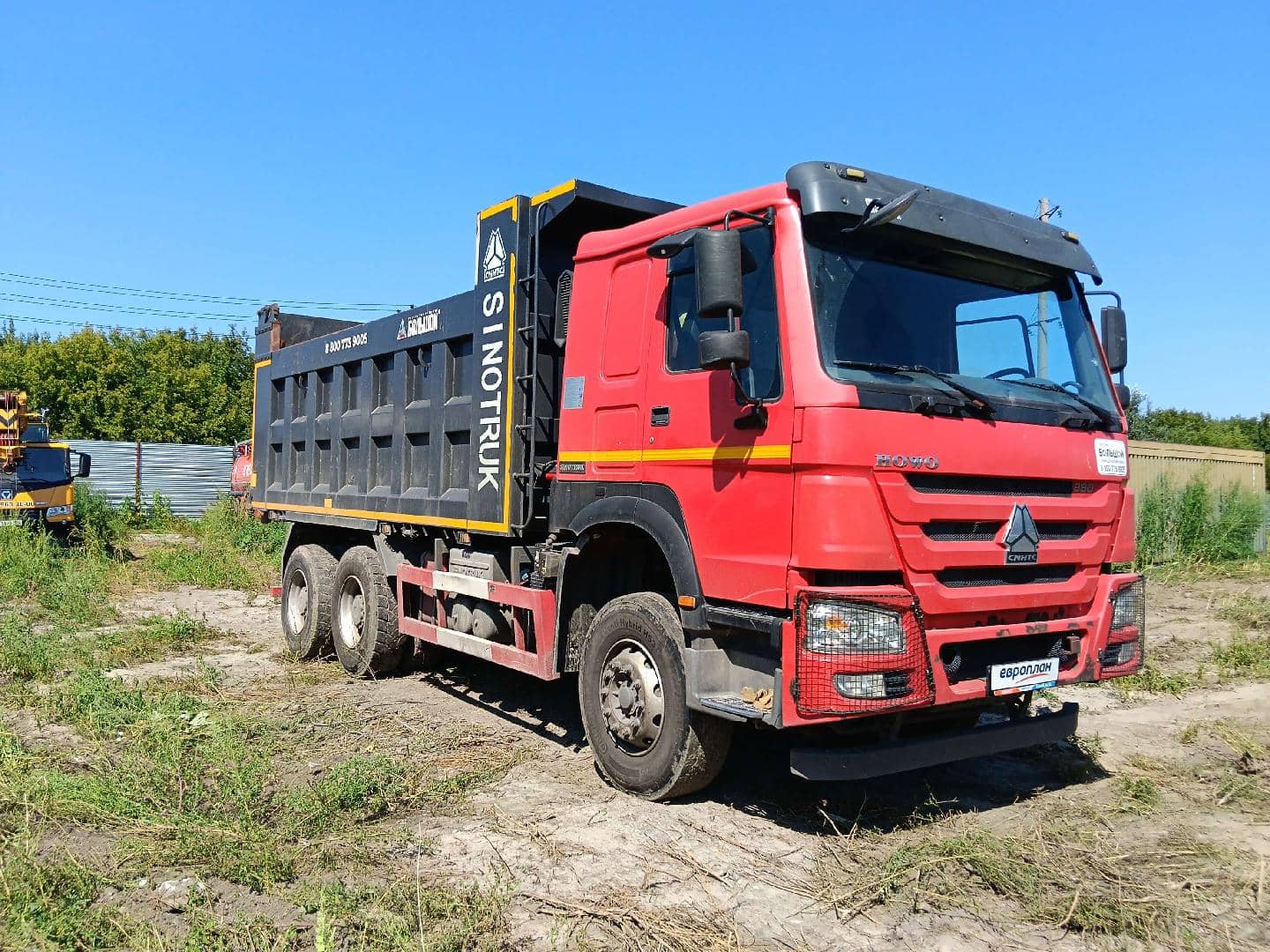 HOWO ZZ3327S3847E 6х4,  64 014 км, 2022 года в лизинг