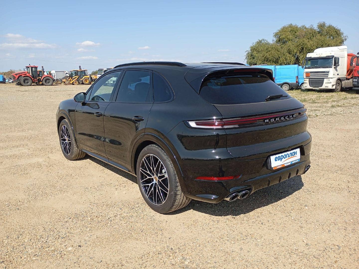 Porsche Cayenne,  36 702 км, 2023 года в лизинг
