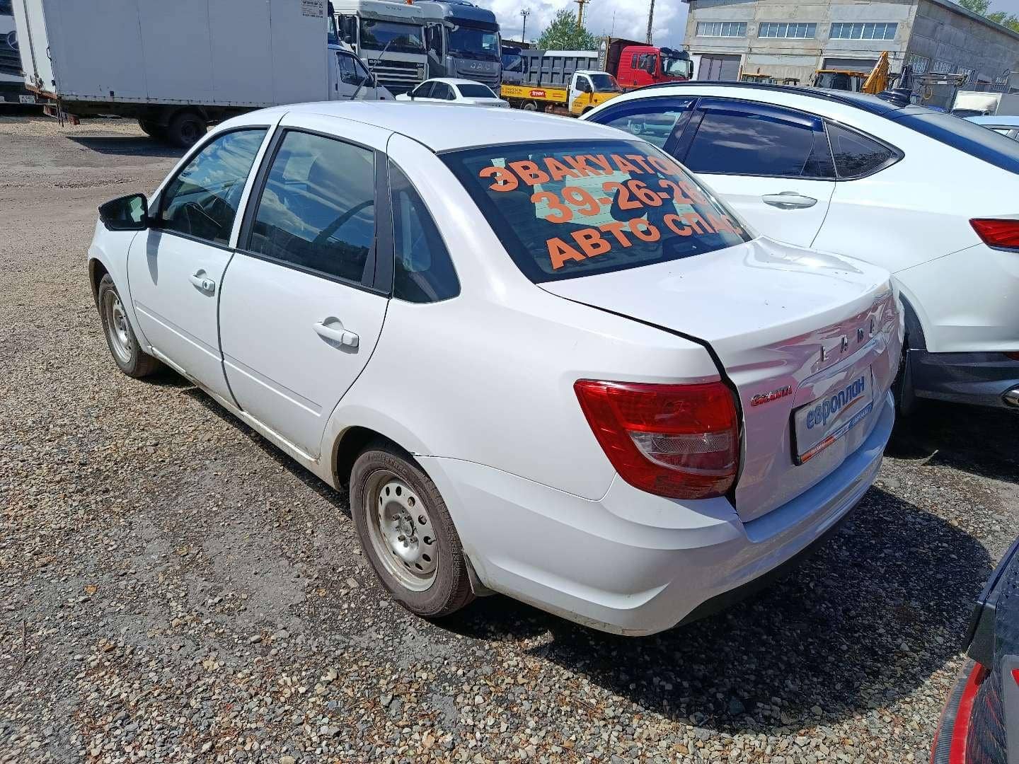 Lada Granta седан,  338 972 км, 2023 года в лизинг