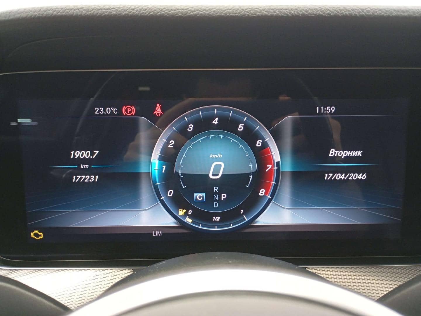 Mercedes-Benz E седан,  177 231 км, 2019 года в лизинг