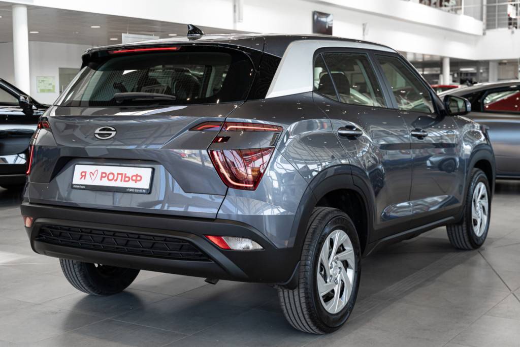 Solaris HC Prime 1.6 6AT 2WD