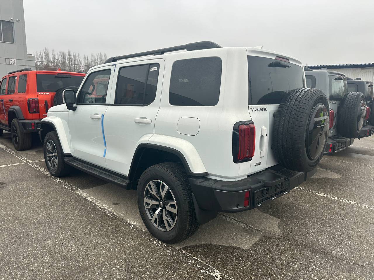 Tank 300 City Premium 2.0 8AT 4WD