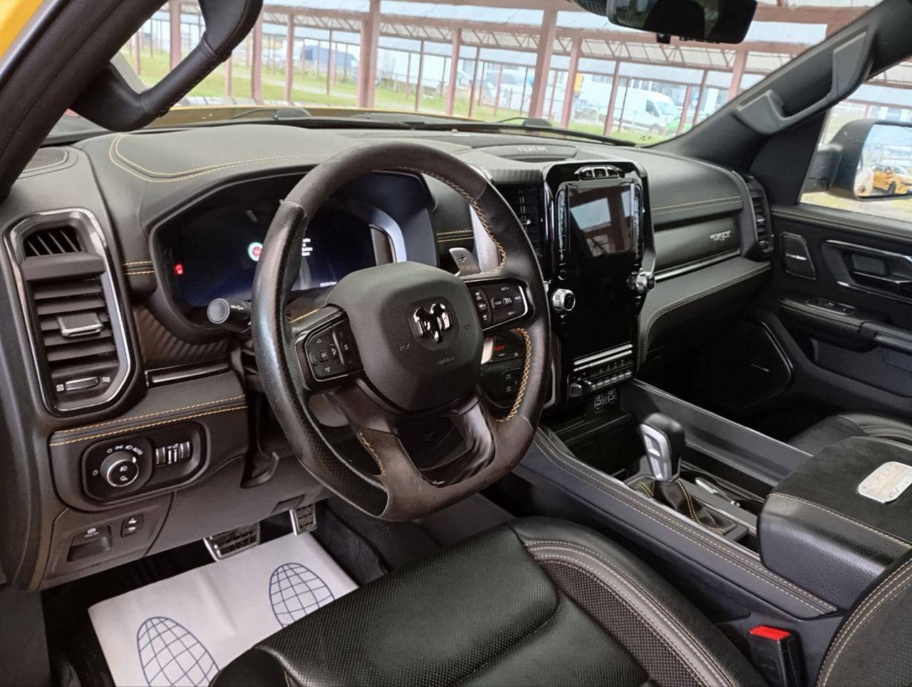 Ram 1500,  82 620 км, 2023 года