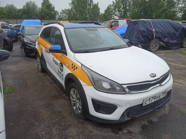 KIA Rio X-Line