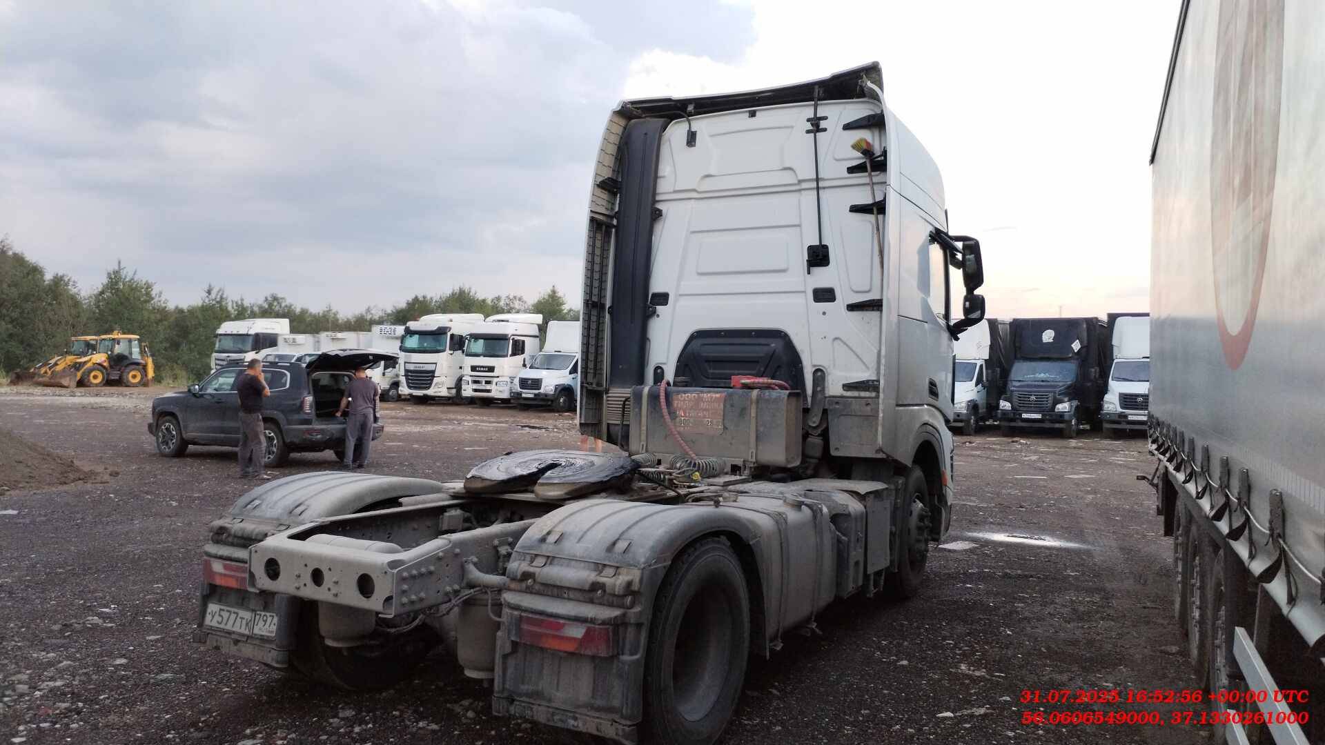 Shacman SX4188YY381,  149 735 км, 2024 года в лизинг