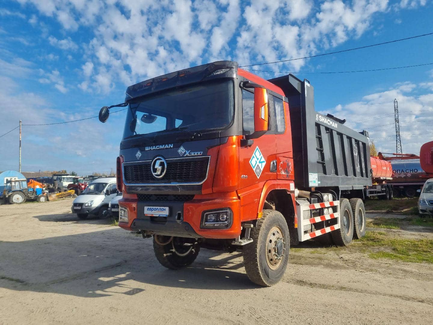 Shacman SX32586V385,  45 061 км, 2024 года в лизинг
