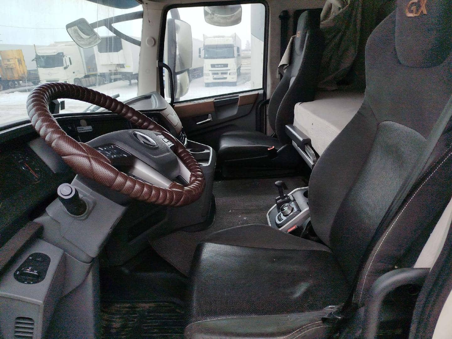 DongFeng GX DFH4180 4x2,  532 784 км, 2024 года в лизинг