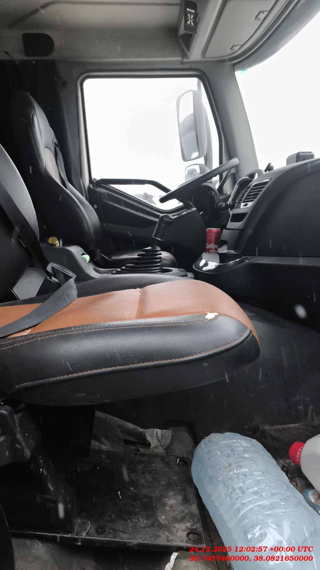 FAW CA3310P66K24T4E5 8х4,  205 780 км, 2023 года в лизинг