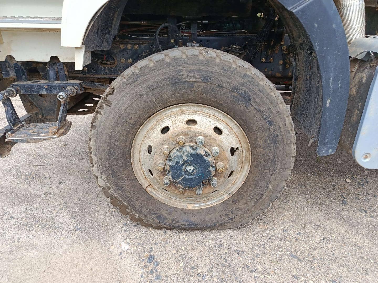 FAW CA3250P66K24L1TE5 6x6,  90 553 км, 2022 года в лизинг