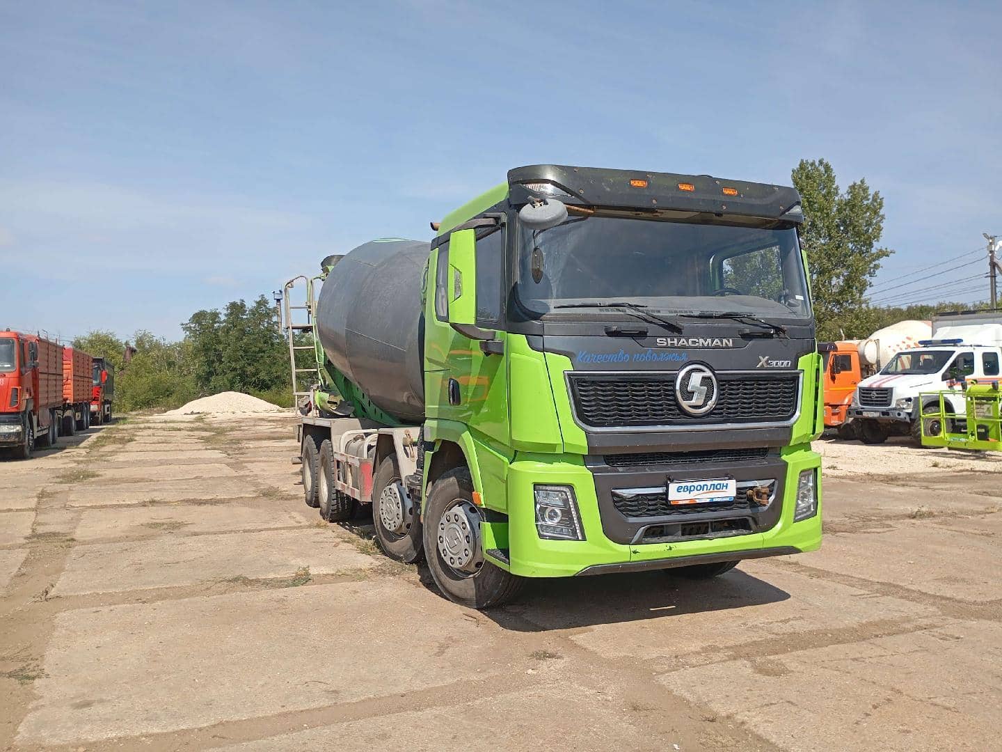 Shacman SX5318GJB6T326 ,  128 429 км, 2023 года в лизинг