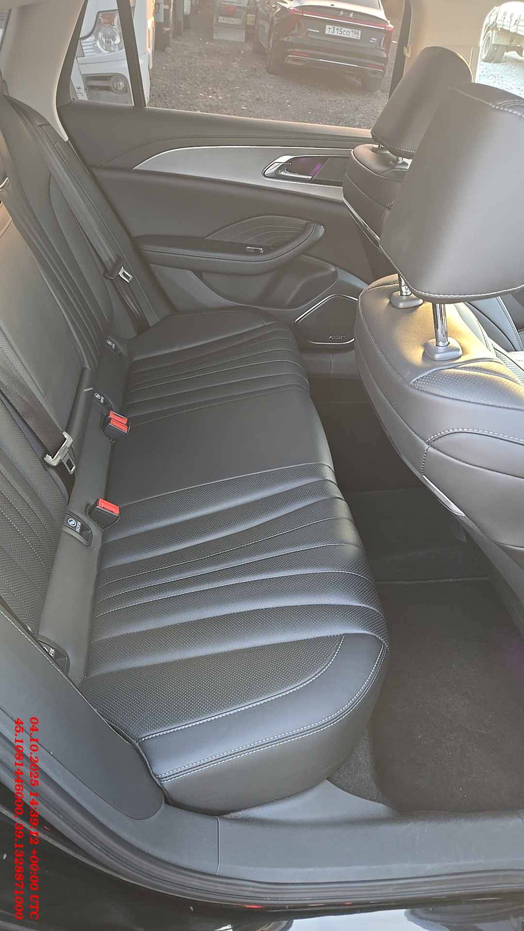 Hongqi H5,  76 754 км, 2024 года в лизинг