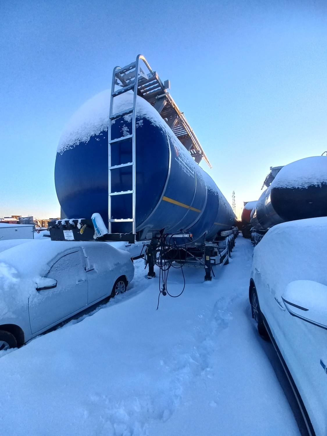 Сеспель Битумовоз стальной SF4B38, 2024 года в лизинг