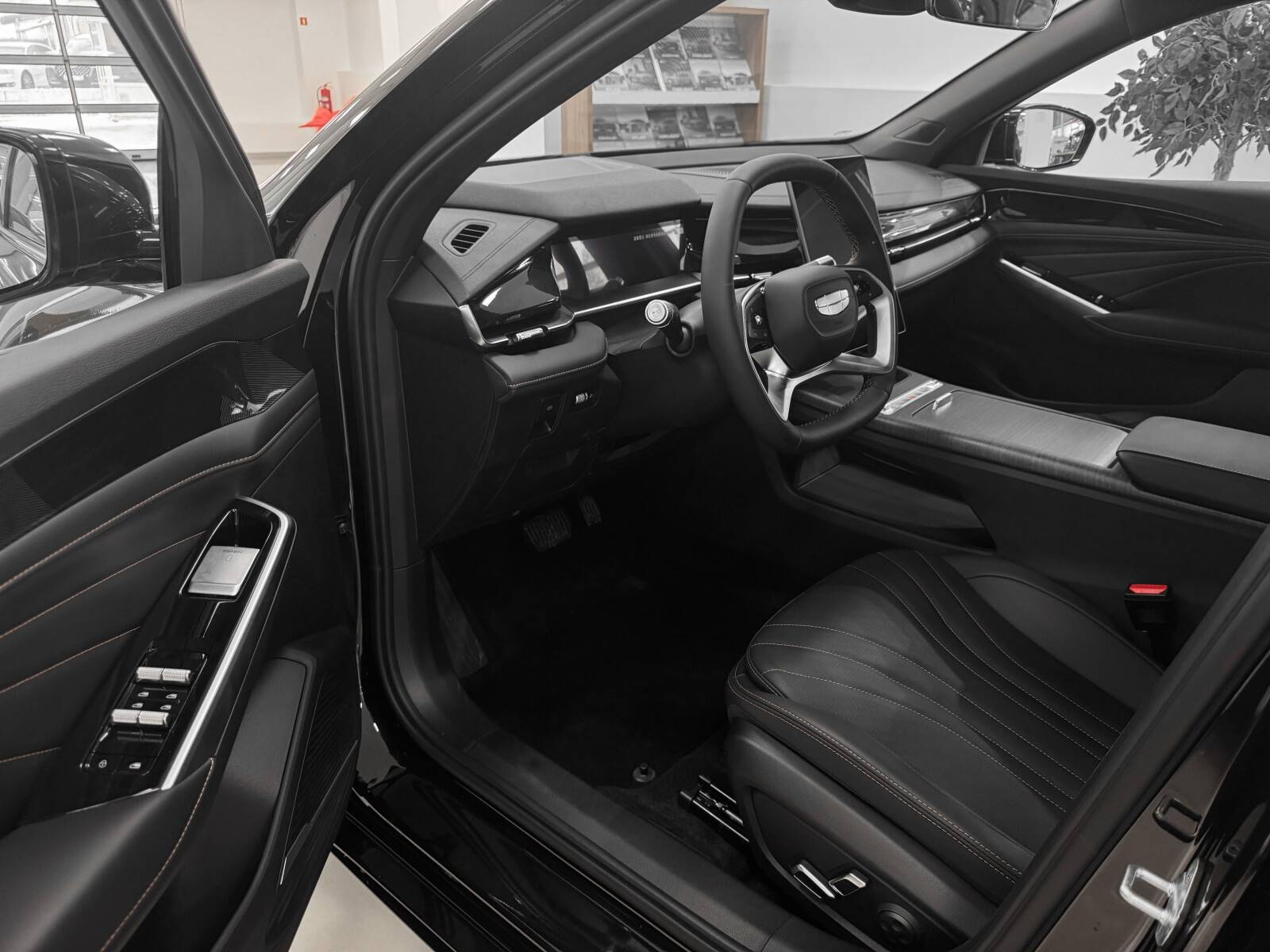 Geely Preface Luxury 2.0T 7DCT