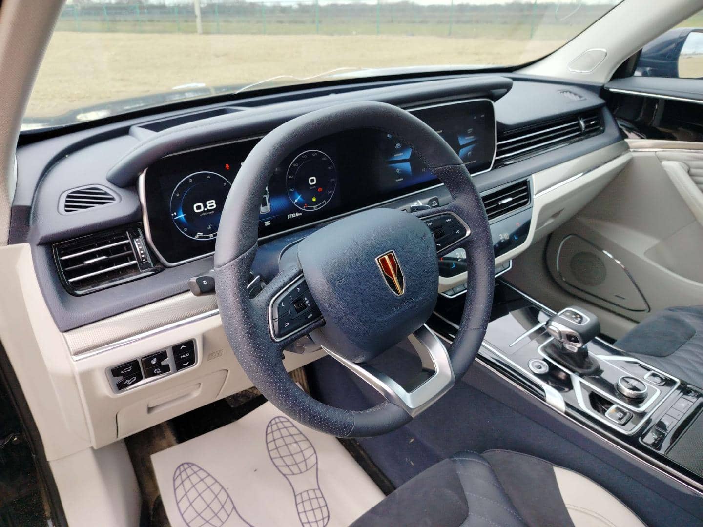 Hongqi HS5,  86 513 км, 2023 года в лизинг