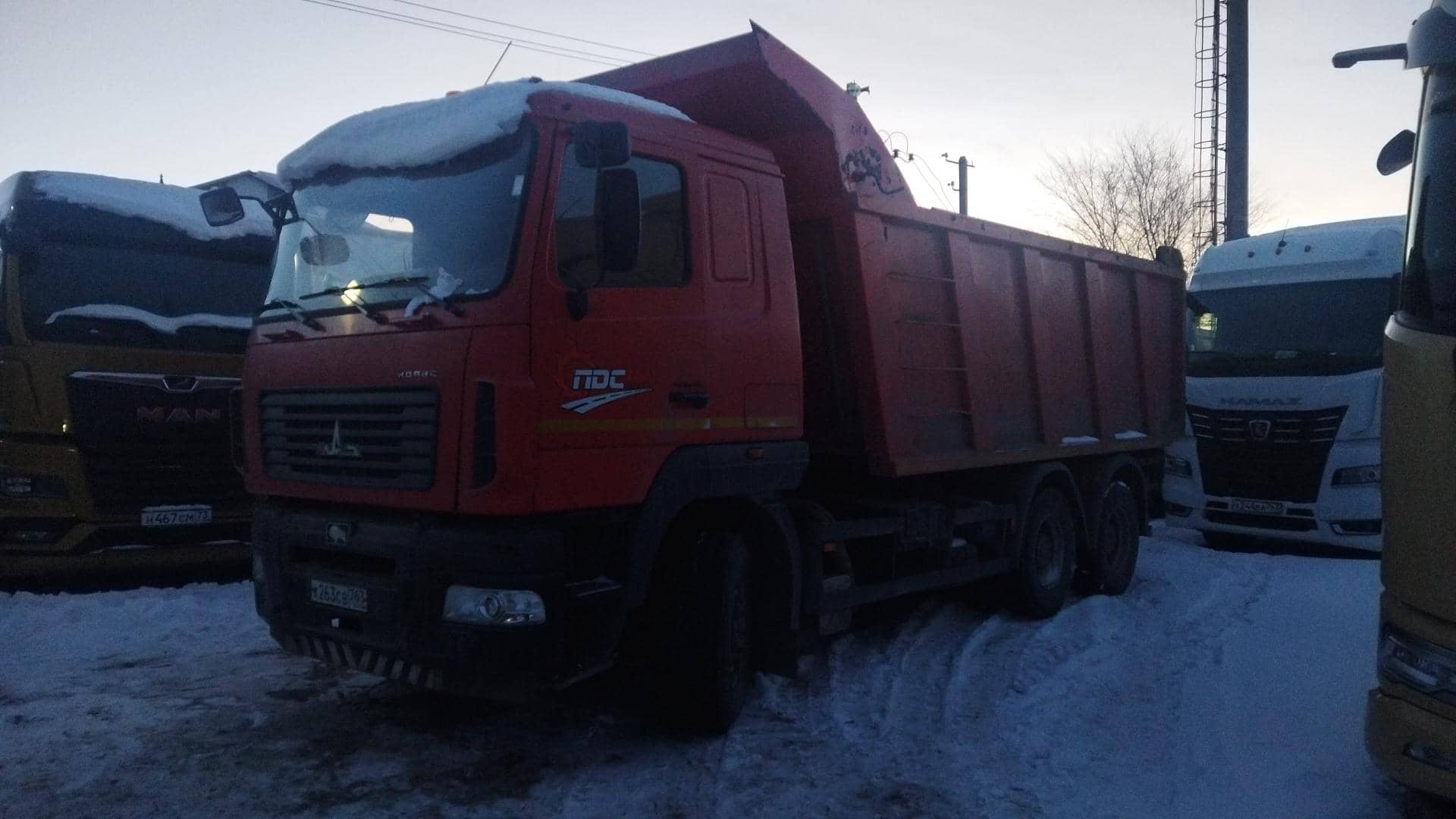 МАЗ 6501C9-8520-005