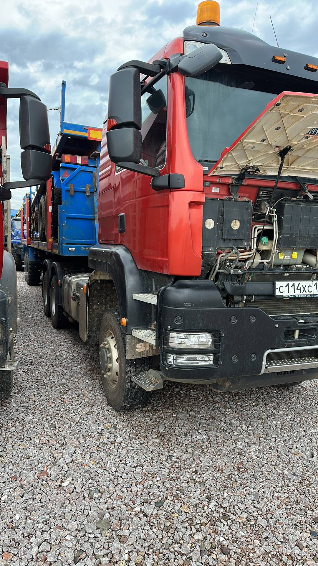 Sitrak ZZ4406V395ME 6x6,  59 230 км, 2023 года в лизинг