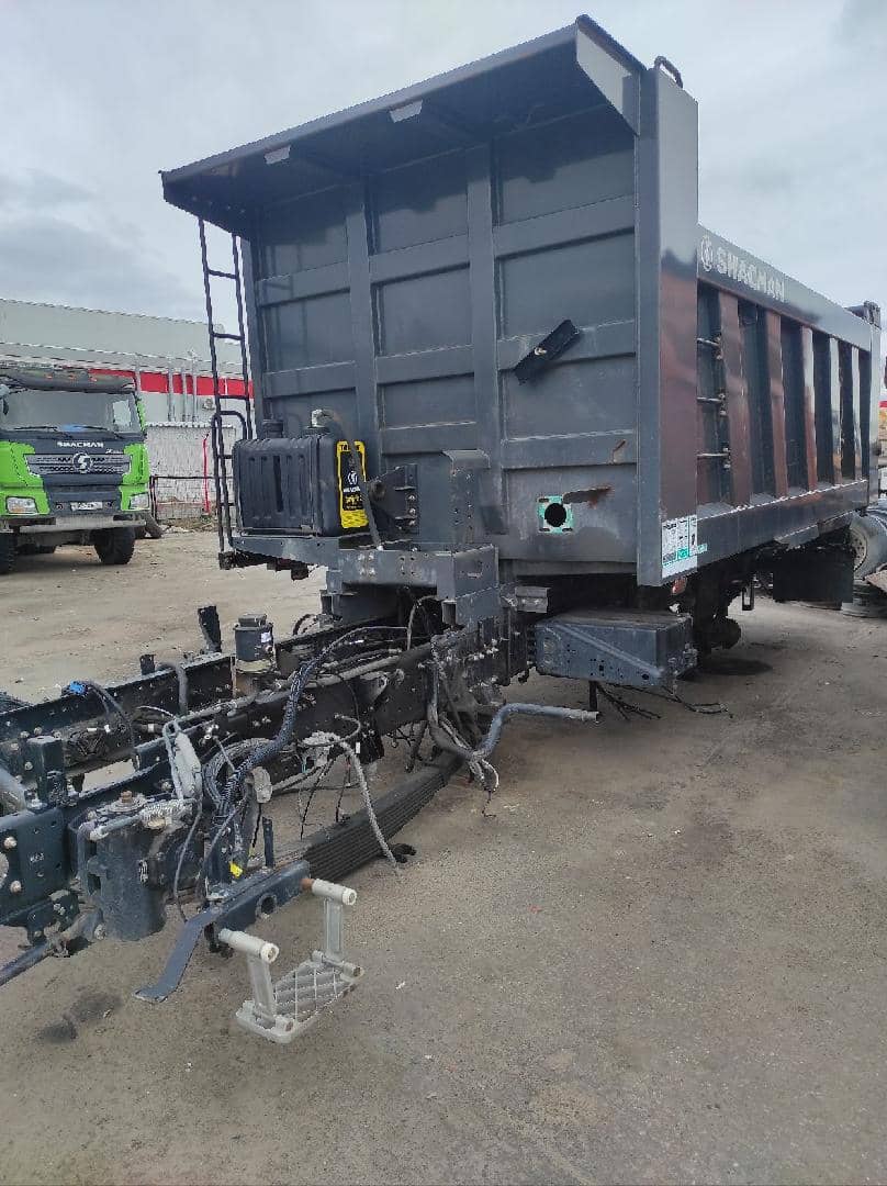Shacman SX32586V385,  100 000 км, 2024 года