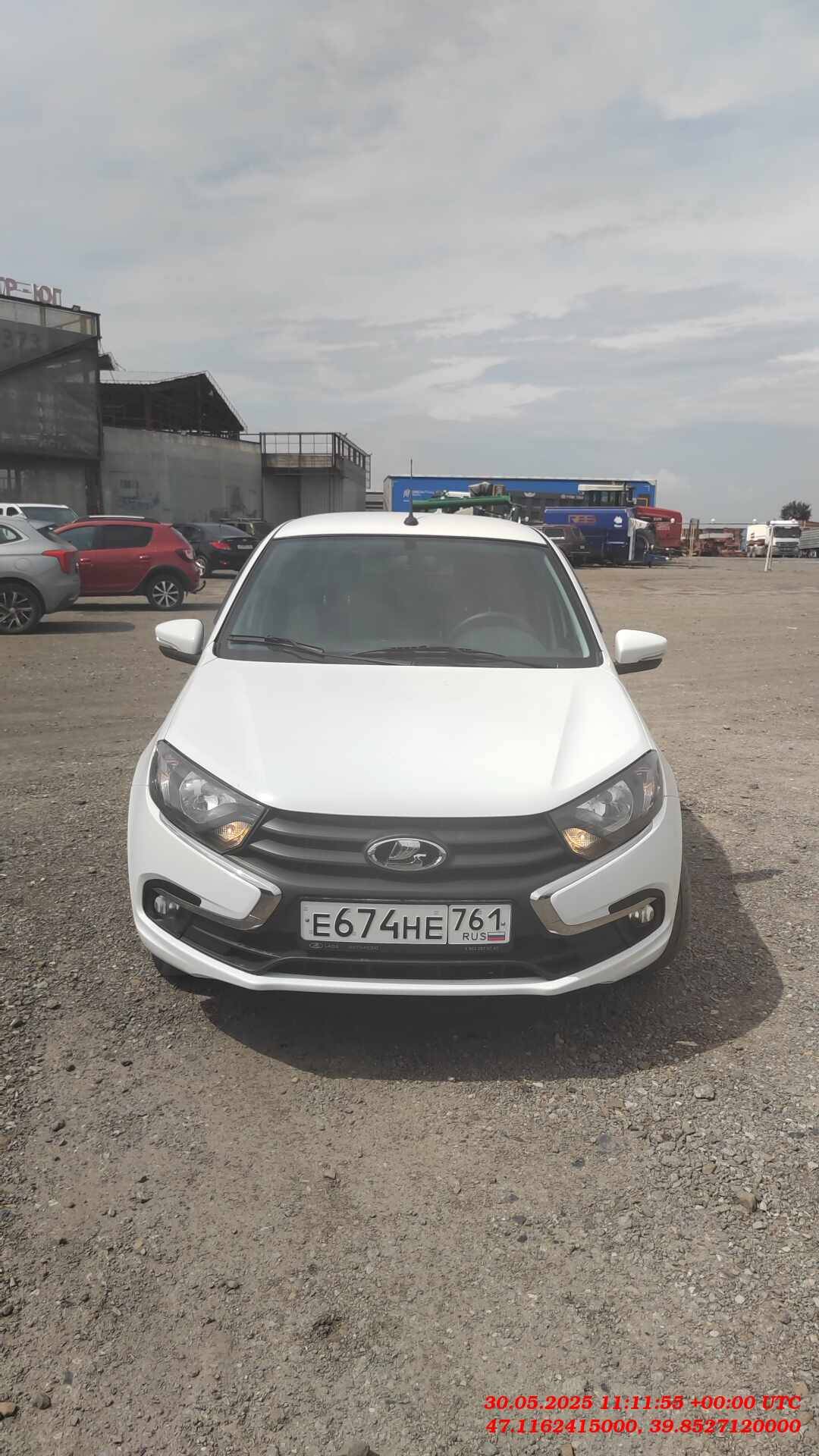 Lada Granta лифтбек,  65 837 км, 2023 года в лизинг
