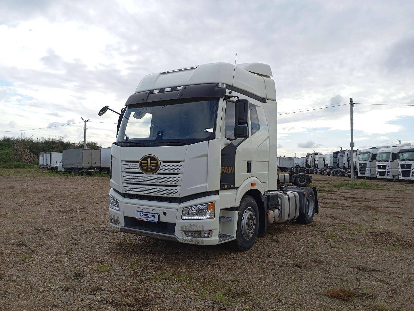 FAW CA4180P66K25E5 4x2,  166 757 км, 2023 года в лизинг
