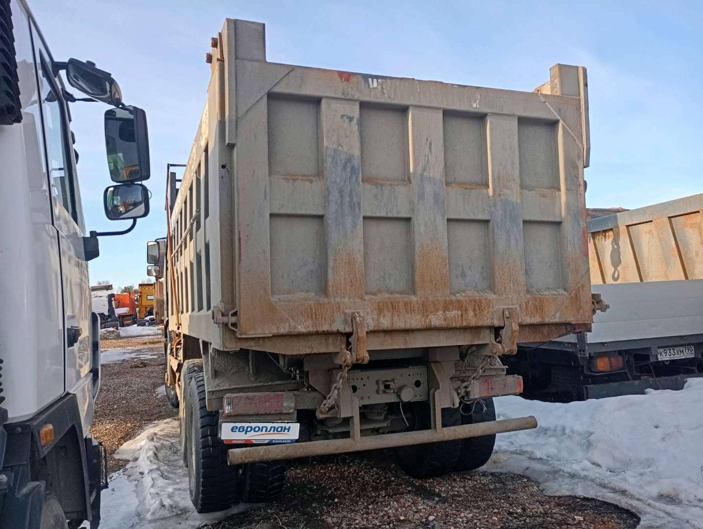 FAW CA3250P66K24T1E5 6х4,  174 464 км, 2022 года в лизинг