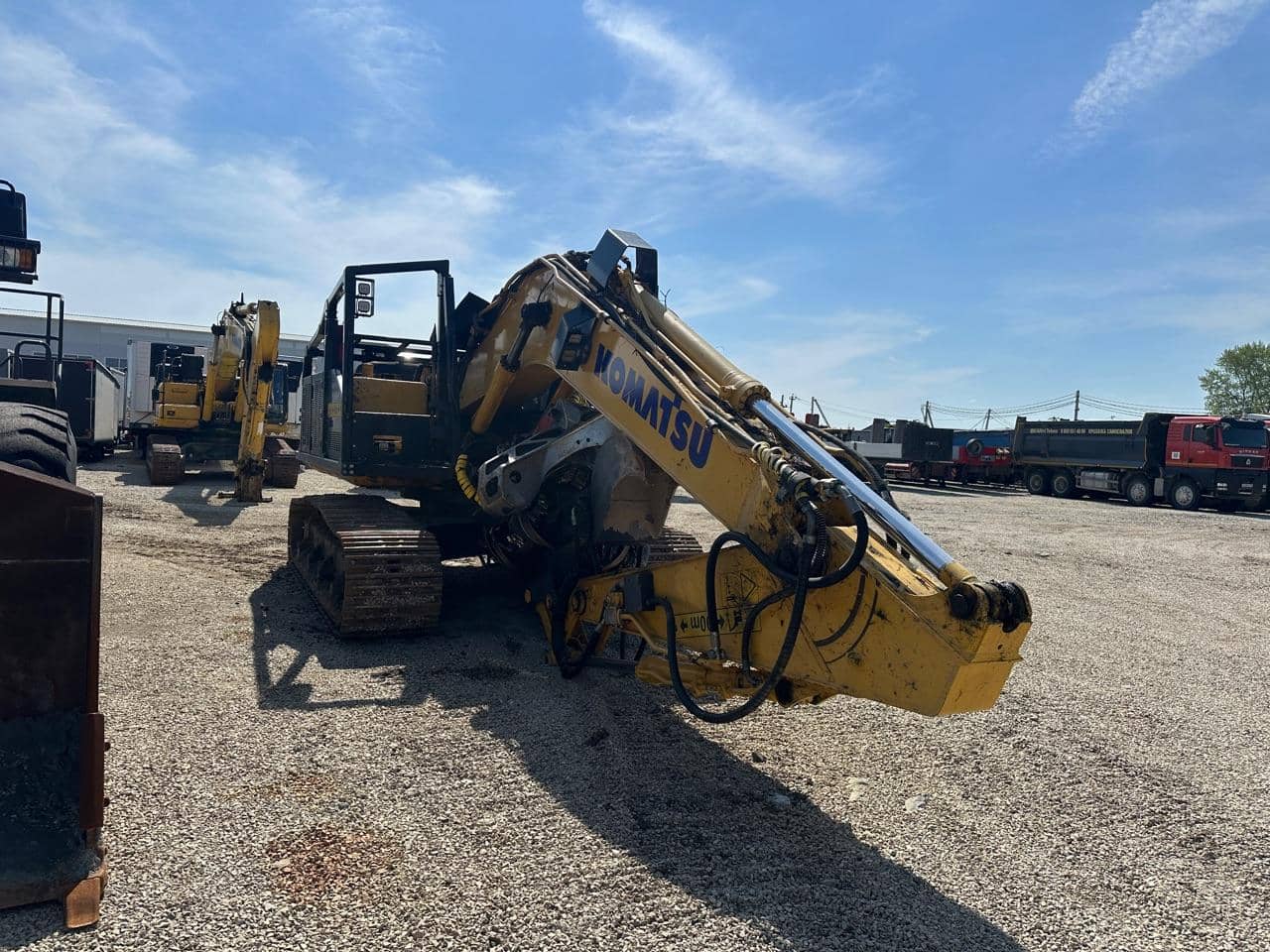 KOMATSU PC210LC-10M0 с харвестрной головкой Komatsu C144, 2022 года в лизинг