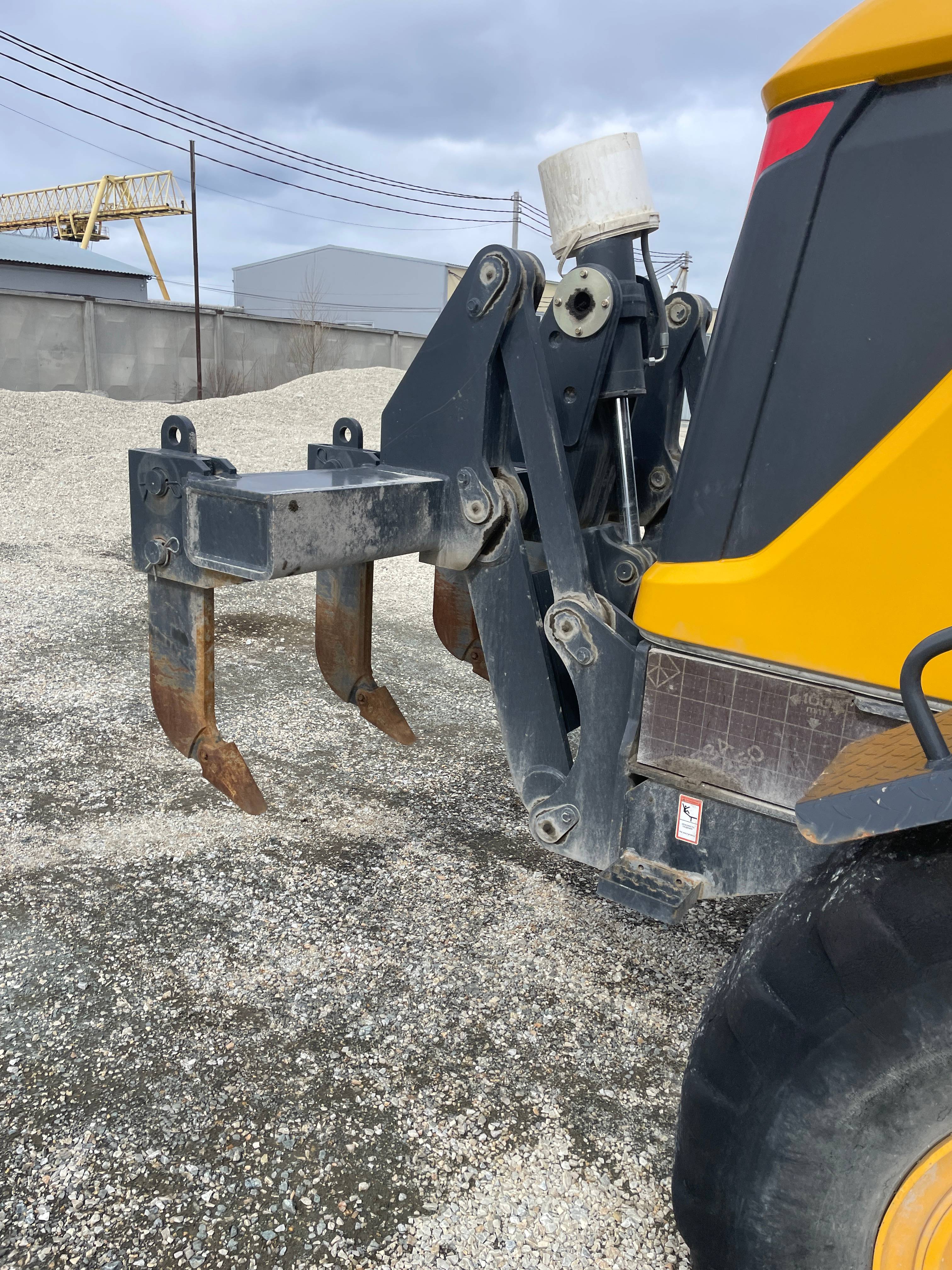 LiuGong CLG4215D-AWD Лот 000007023