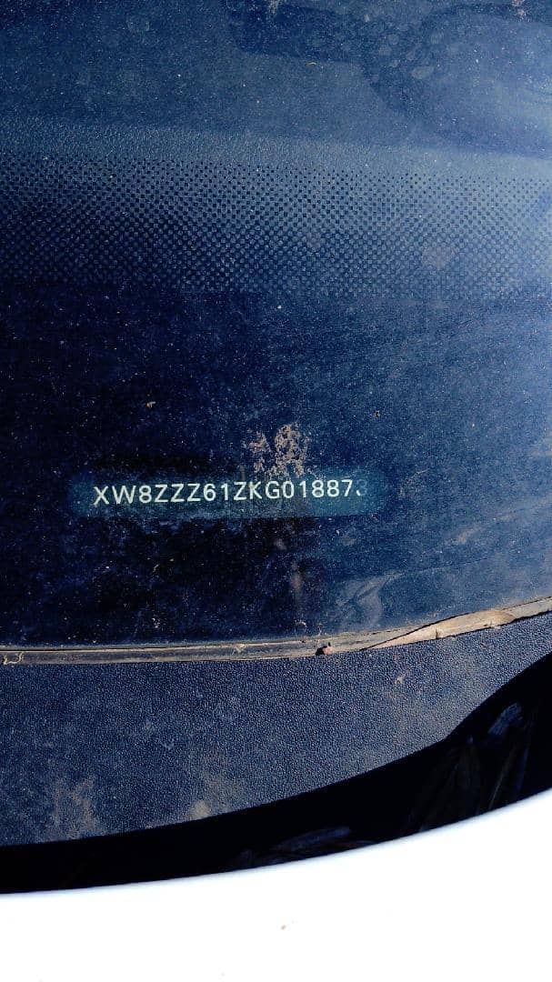 Volkswagen Polo,  330 342 км, 2018 года в лизинг
