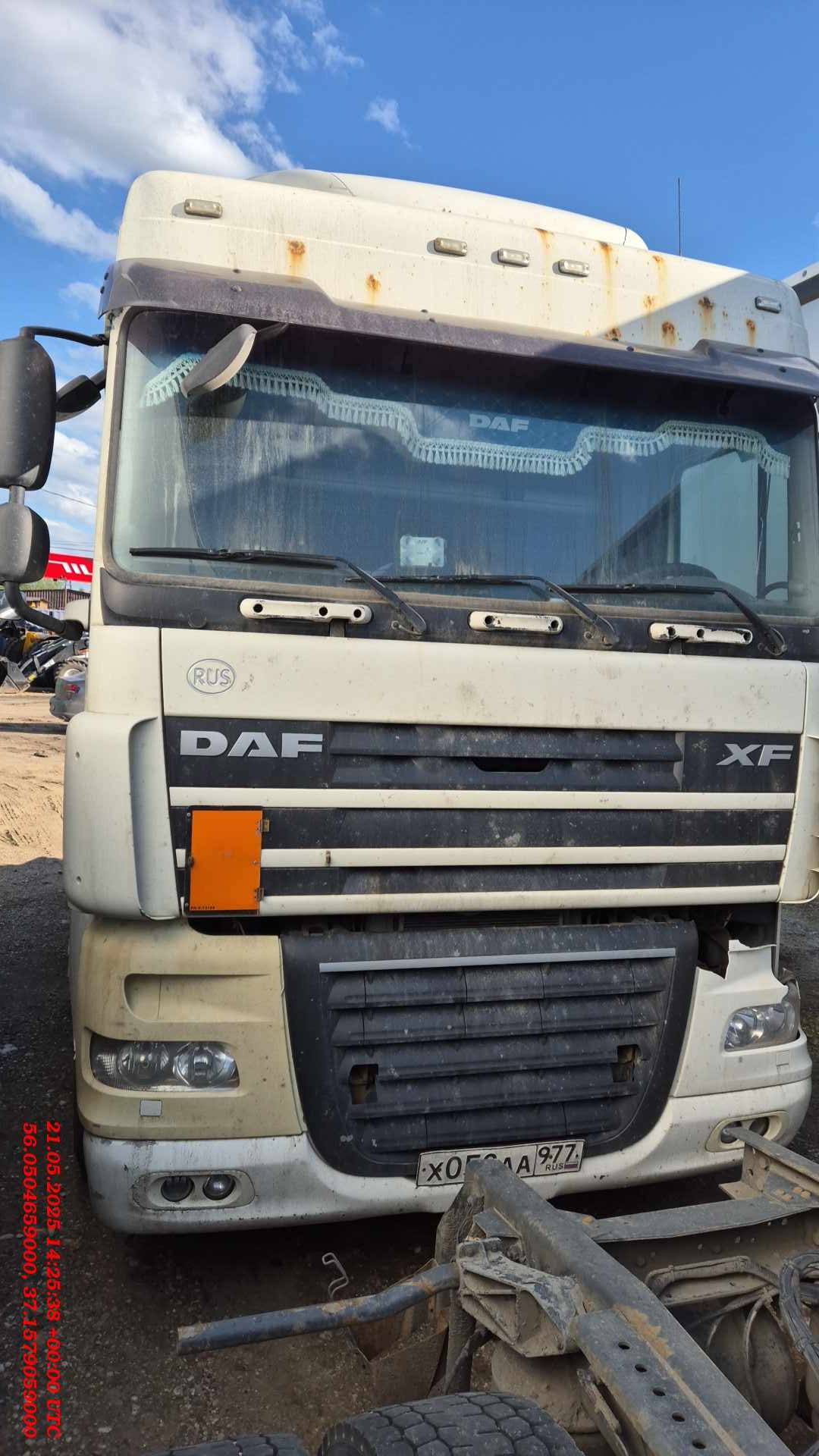 DAF XF105.460 FT 4x2 (Super Space Cab)