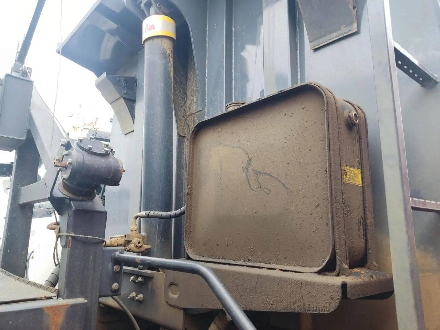 МАЗ 6317F9-584-001,  41 900 км, 2021 года в лизинг