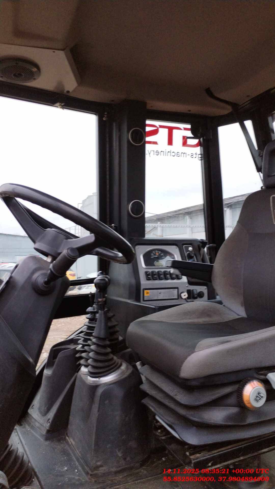 JCB 3CX, 2019 года в лизинг