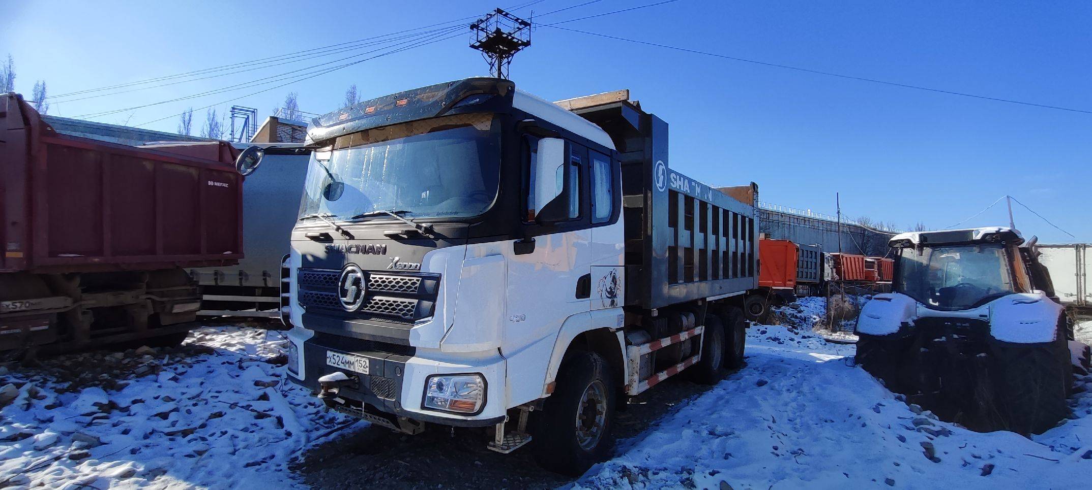 Shacman SX32586V384