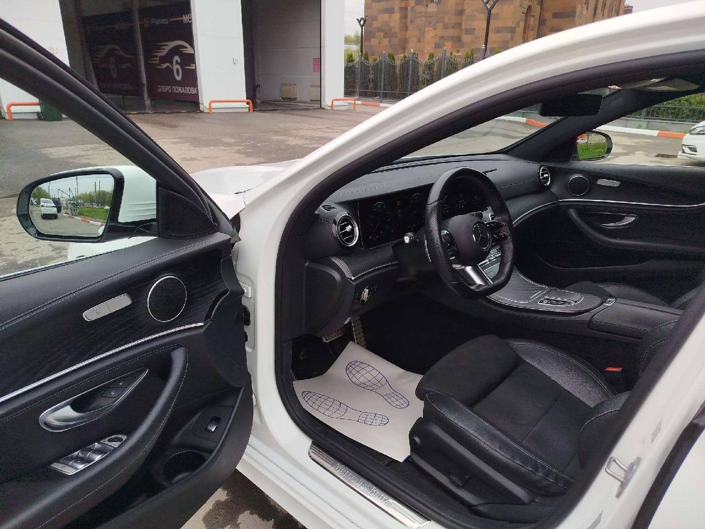 Mercedes-Benz E седан,  87 095 км, 2021 года в лизинг