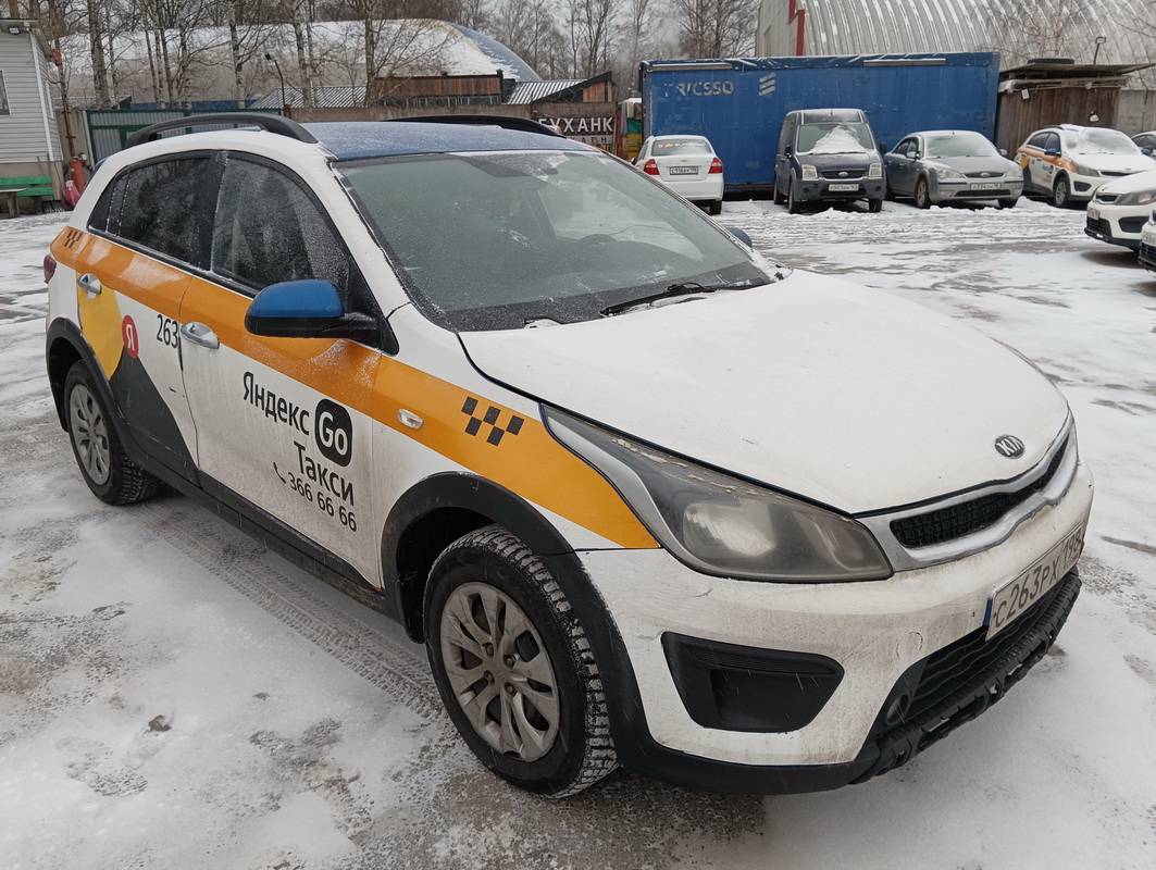 KIA Rio X-Line,  256 300 км, 2019 года в лизинг