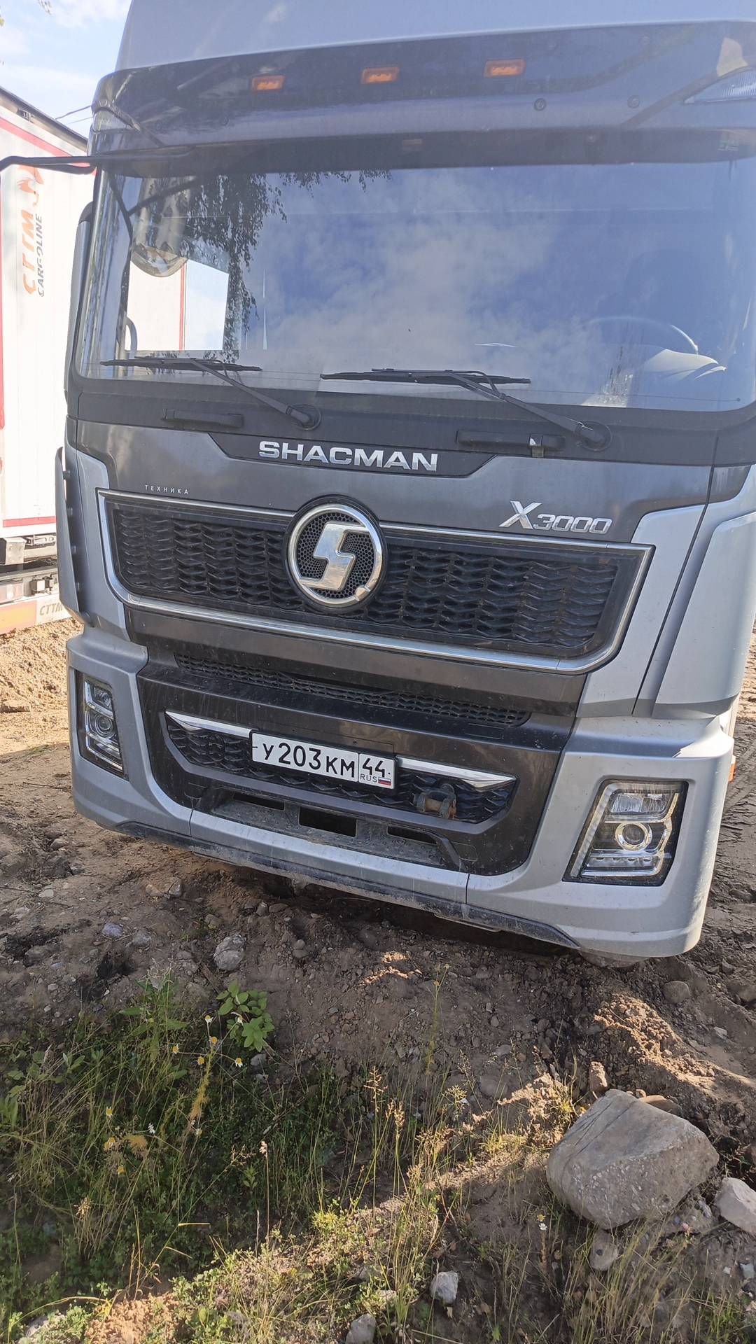 Shacman SX42566V324,  75 148 км, 2024 года в лизинг