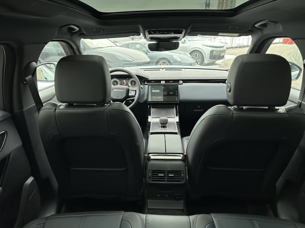 Land Rover Velar 2.0 250 Дайнэмик СЕ (Dynamic SE)