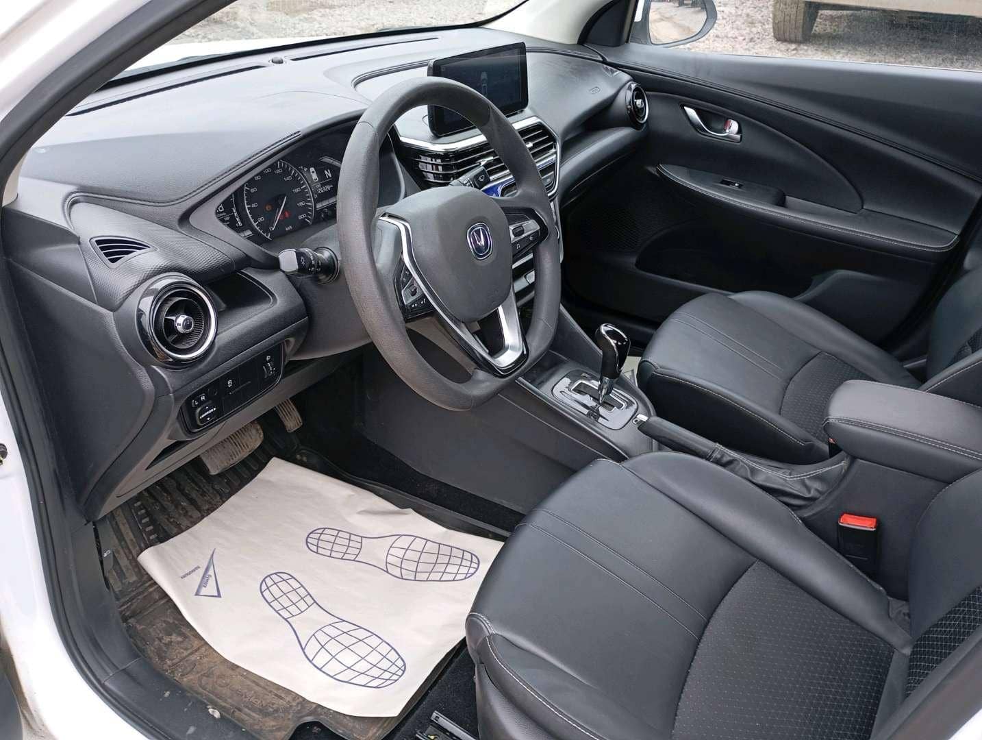 Changan Alsvin,  126 928 км, 2023 года в лизинг