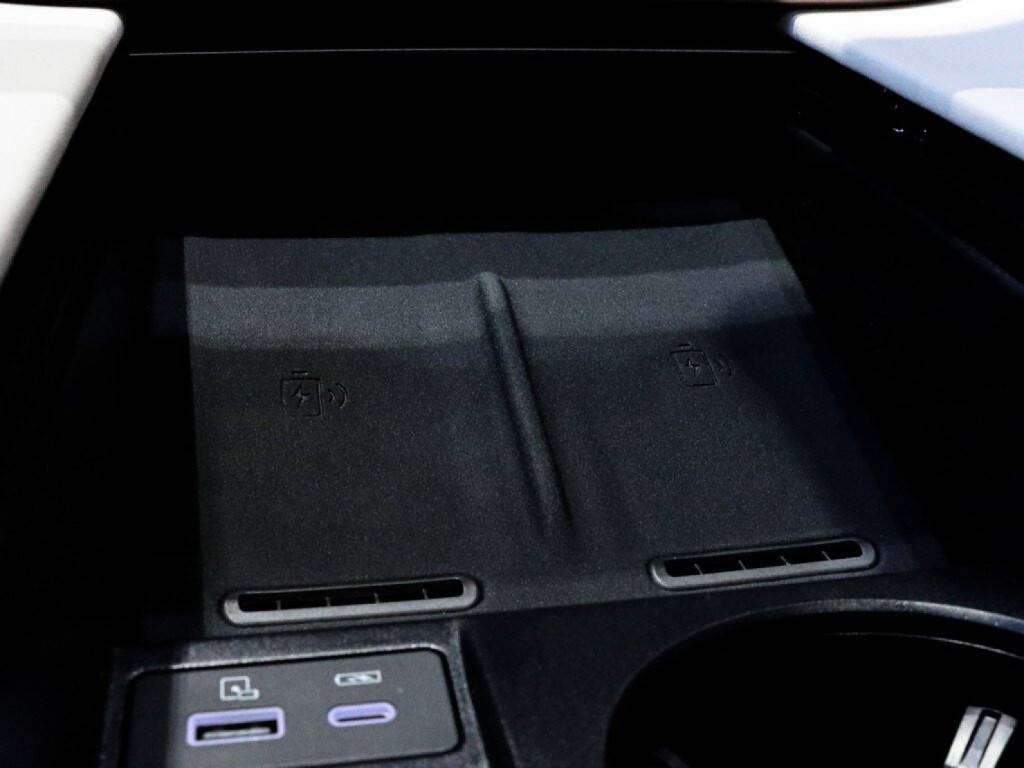 EXEED VX President 7 мест 2.0T 8AT 4WD