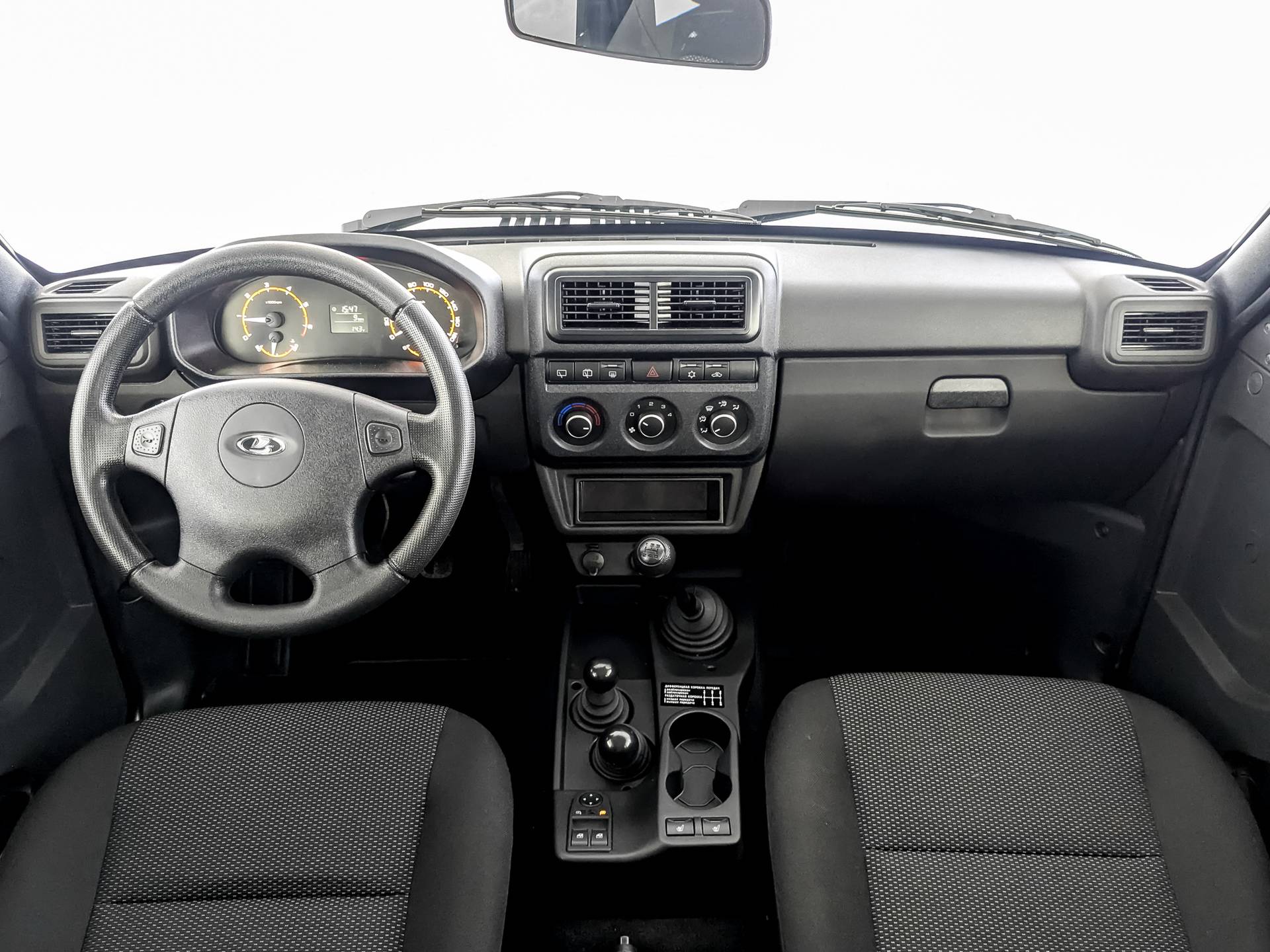 Lada Niva Legend Bronto Престиж 1.7 МТ (Prestige)