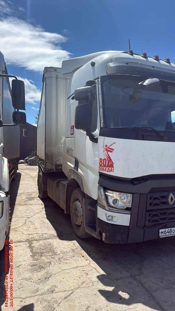 Renault T 440 4x2 (Sleeper Cab),  1 341 869 км, 2018 года в лизинг